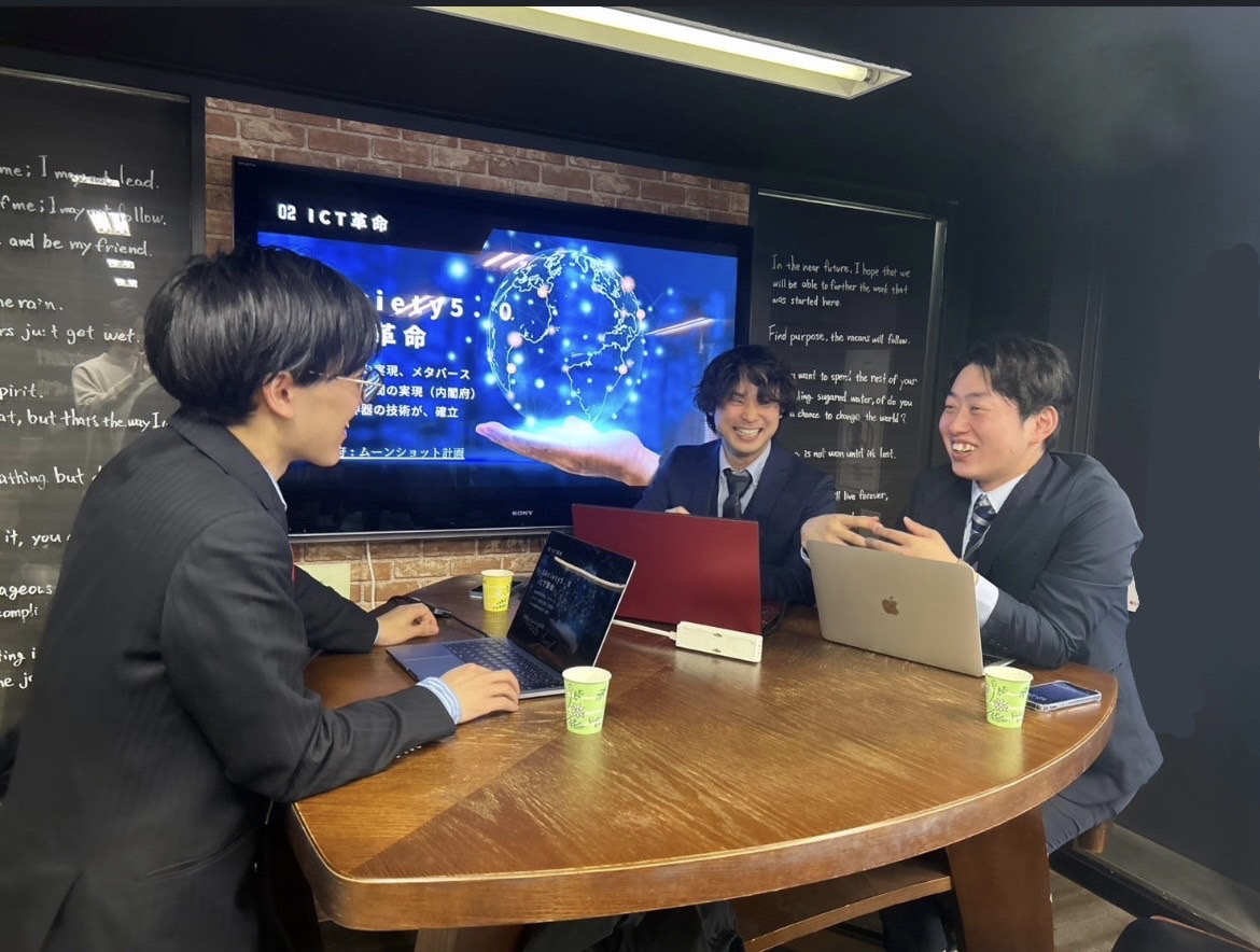 ホームページサンプル株式会社のサイトです